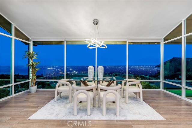 952 Via Del Monte, Palos Verdes Estates CA: https://media.crmls.org/medias/bb618e8c-1e5b-410c-8434-9c2fa9386075.jpg