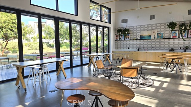 610 Cultivate, Irvine CA: https://media.crmls.org/medias/bb632f87-27da-4839-9f03-7a9263e3a6f2.jpg