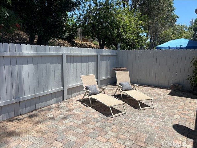 25511 Polaris Lane, Lake Forest CA: https://media.crmls.org/medias/bb633a19-ac21-4685-a435-edb43a6871de.jpg