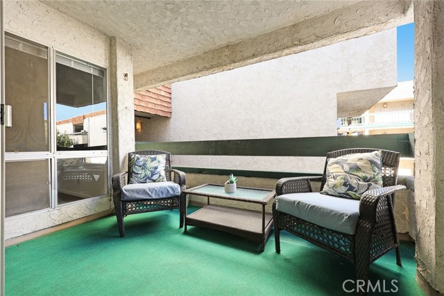 Detail Gallery Image 18 of 44 For 360 S Euclid Ave #219,  Pasadena,  CA 91101 - 2 Beds | 2 Baths