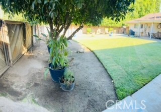 1196 W San Madele Avenue, Fresno CA: https://media.crmls.org/medias/bb642e97-b729-497f-9089-40746987e502.jpg
