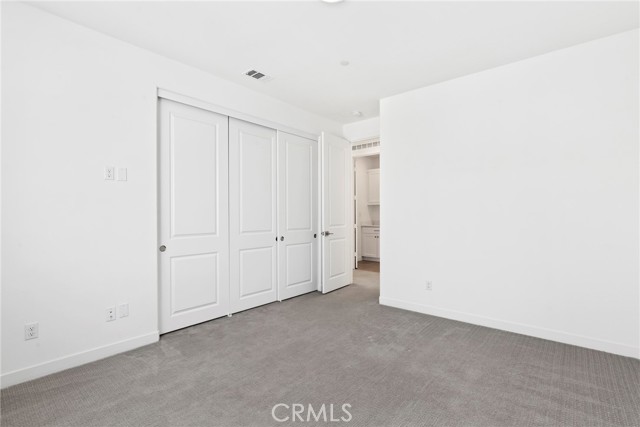27124 Purple Sage Court, Valencia CA: https://media.crmls.org/medias/bb64c319-f844-4cbe-acc3-20210c8bd9f2.jpg