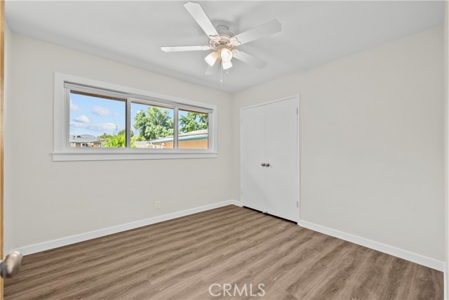Detail Gallery Image 18 of 32 For 18644 Liggett St, Northridge,  CA 91324 - 3 Beds | 2 Baths