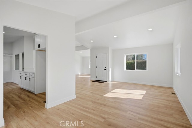 Detail Gallery Image 8 of 33 For 28597 Whittier, Winchester,  CA 92596 - 3 Beds | 2 Baths