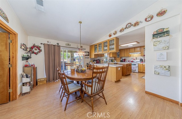 35095 Rough Rider Way, Raymond CA: https://media.crmls.org/medias/bb668c57-ea1e-4dd8-9bd3-fbb755558e54.jpg