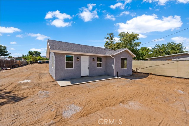 Detail Gallery Image 2 of 26 For 5136 West Aveenue L-10, Lancaster,  CA 93536 - 1 Beds | 1 Baths