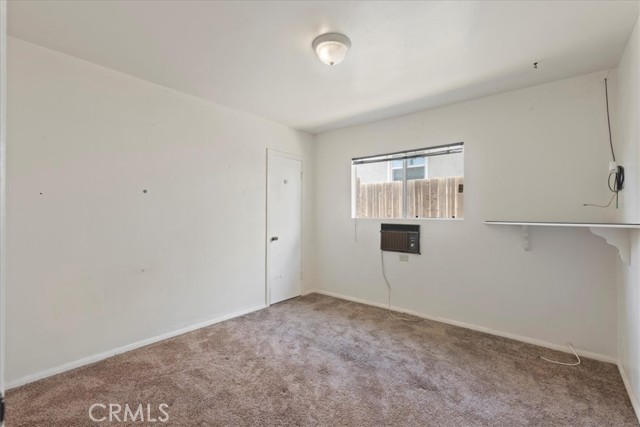 9709 Cabanas Avenue, Tujunga CA: https://media.crmls.org/medias/bb675336-9354-4ca7-8bfb-7c20705c0cb9.jpg