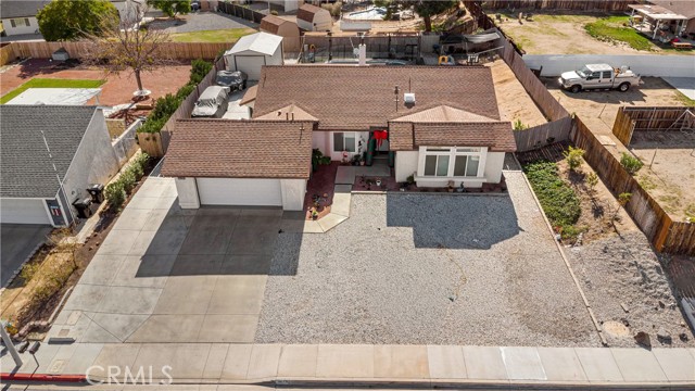 Detail Gallery Image 3 of 29 For 14129 Luna Rd, Victorville,  CA 92392 - 4 Beds | 2 Baths