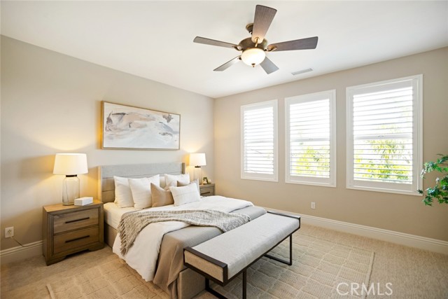 Image 33 of 75 For 2282 Rosecrans Court