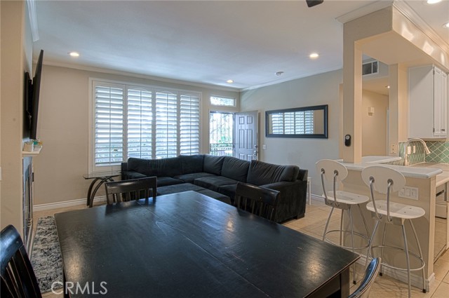 Detail Gallery Image 10 of 32 For 277 Chaumont Cir, Lake Forest,  CA 92610 - 3 Beds | 2 Baths