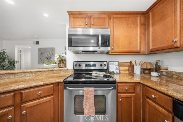 3416 Hathaway Avenue, Long Beach CA: https://media.crmls.org/medias/bb6a42c3-11ef-47d4-8a04-071cc860b25c.jpg