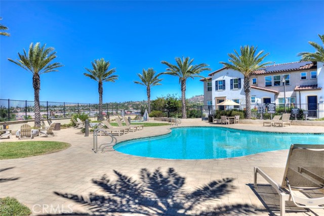 1138 Delpy View Point, Vista CA: https://media.crmls.org/medias/bb6a865c-f2ea-4e59-a02c-ac220627a1e7.jpg