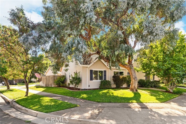Detail Gallery Image 2 of 43 For 1572 Arch Way, Chico,  CA 95973 - 4 Beds | 2 Baths