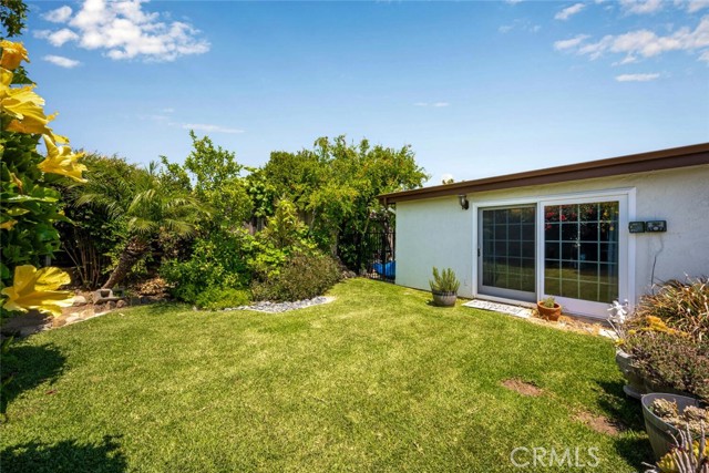 4435 Via Del Prado, Yorba Linda CA: https://media.crmls.org/medias/bb6d2fac-9250-4acb-be2b-d7ce7807cc74.jpg
