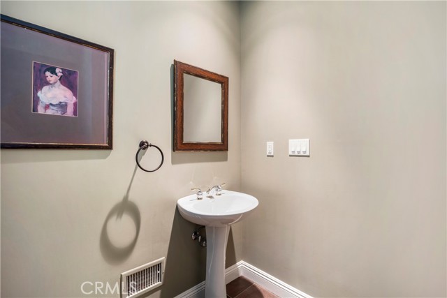 42179 Calle Paramo, Murrieta CA: https://media.crmls.org/medias/bb6e5d3e-a2ba-4e2c-b530-a6cb0036f574.jpg