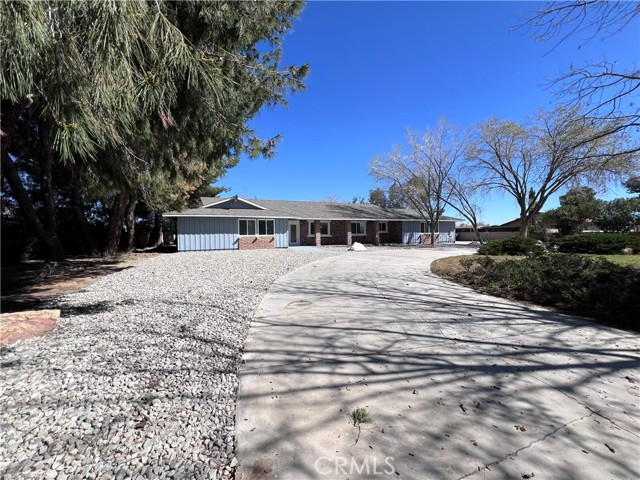 Detail Gallery Image 1 of 75 For 3255 E Avenue H8, Lancaster,  CA 93535 - 3 Beds | 2/1 Baths