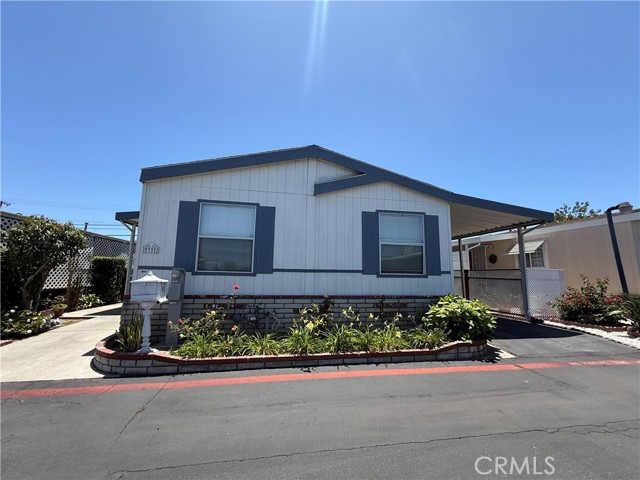 14362 Bushard Street, Westminster CA: https://media.crmls.org/medias/bb6f0fb0-4dcf-499d-9544-3aab06670950.jpg