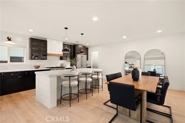 2920 Bancroft Street, San Diego CA: https://media.crmls.org/medias/bb6f7984-227f-4ba7-ad16-16cd46f8e3b7.jpg