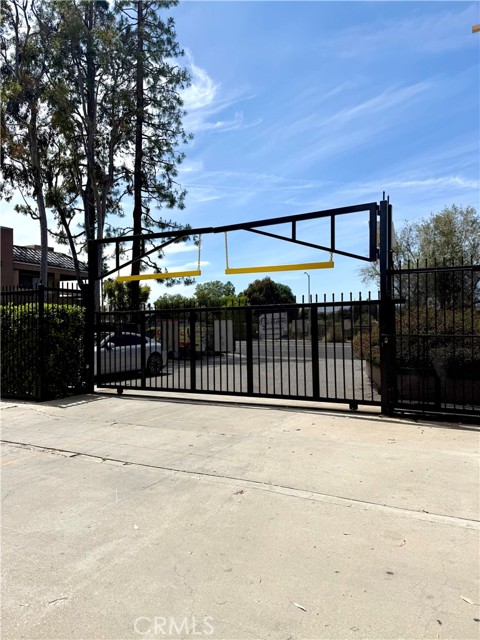 Detail Gallery Image 23 of 23 For 7826 Topanga Canyon, Canoga Park,  CA 91304 - 2 Beds | 2 Baths