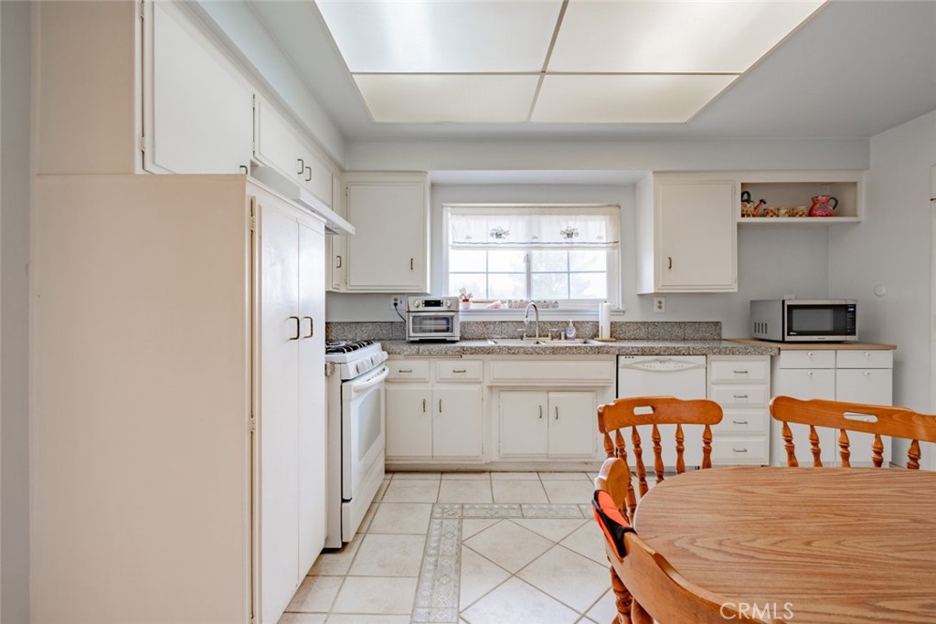 1521 N Columbus Avenue Glendale img 27