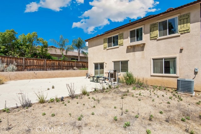 Detail Gallery Image 30 of 33 For 29483 Rock Point Dr, Lake Elsinore,  CA 92530 - 5 Beds | 3 Baths
