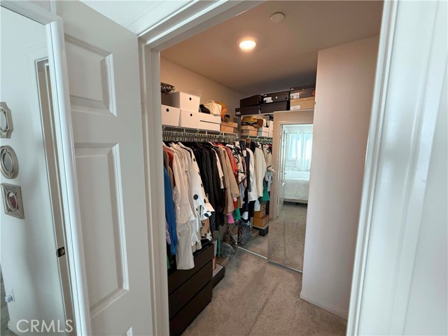 Detail Gallery Image 15 of 22 For 11645 N Delft Ln, Sylmar,  CA 91342 - 3 Beds | 3 Baths