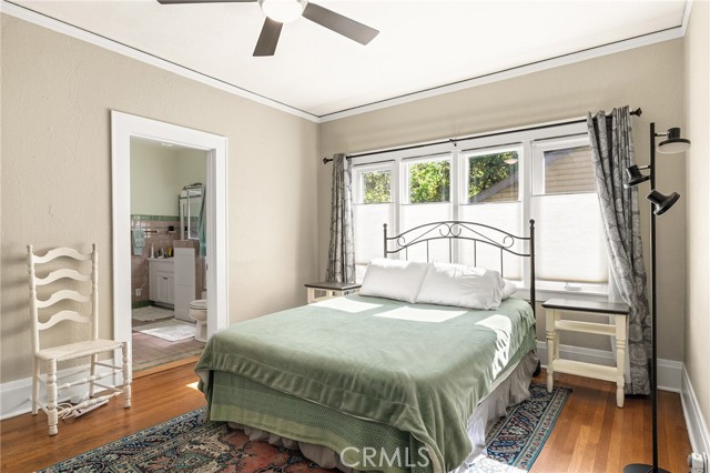 Detail Gallery Image 31 of 73 For 587 E 3rd, Chico,  CA 95928 - 5 Beds | 3 Baths