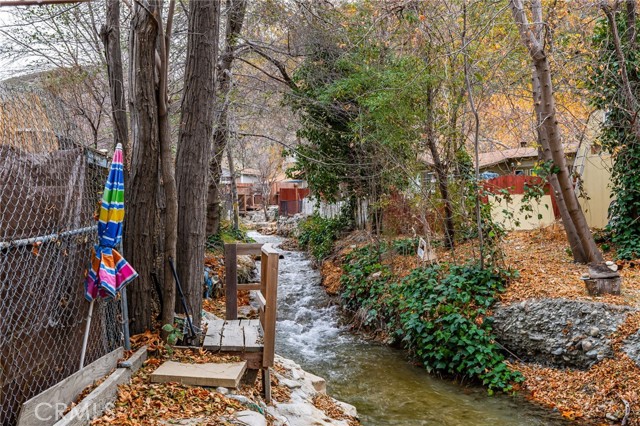 Detail Gallery Image 3 of 30 For 13993 Middle Fork Rd, Lytle Creek,  CA 92358 - 1 Beds | 1 Baths