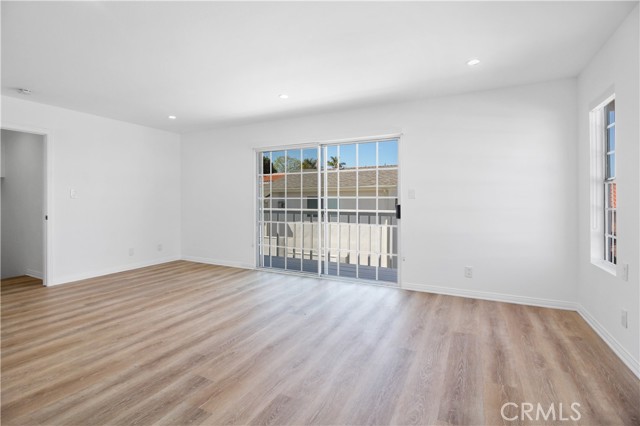 Detail Gallery Image 24 of 26 For 1933 Voorhees Ave a,  Redondo Beach,  CA 90278 - 4 Beds | 3 Baths