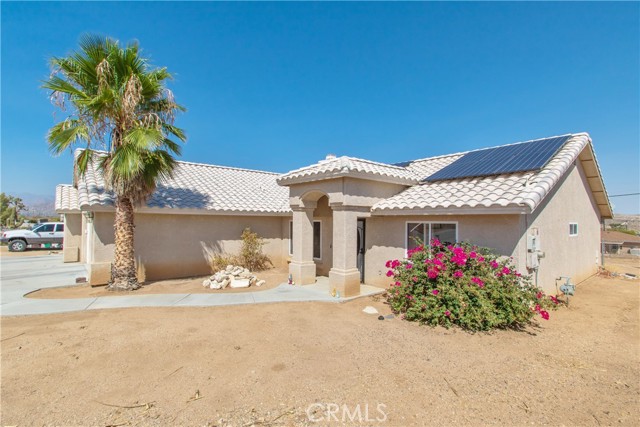 Detail Gallery Image 2 of 38 For 58192 Yucca Trl, Yucca Valley,  CA 92284 - 3 Beds | 2 Baths