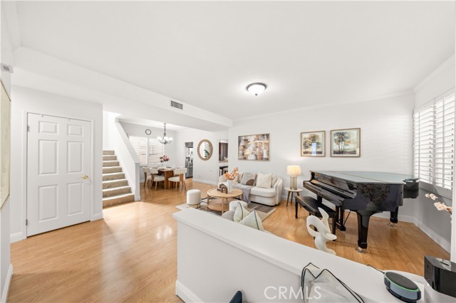 Image 4 of 74 For 31 Via Silla