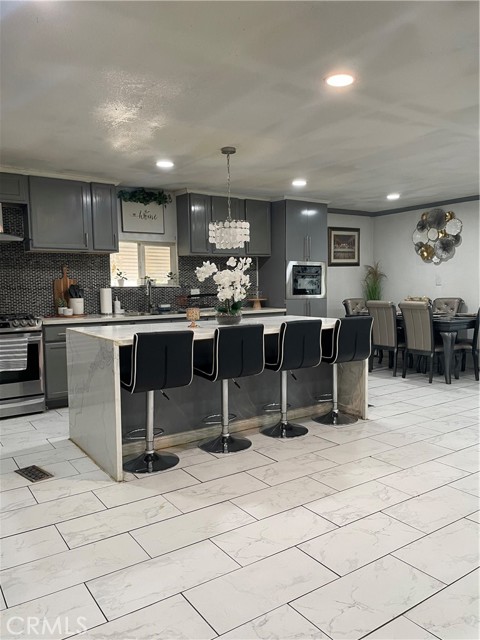 7161 Bobbie Ave, Winton CA: https://media.crmls.org/medias/bb77b1f6-a314-44a7-9468-2beec84b4b81.jpg