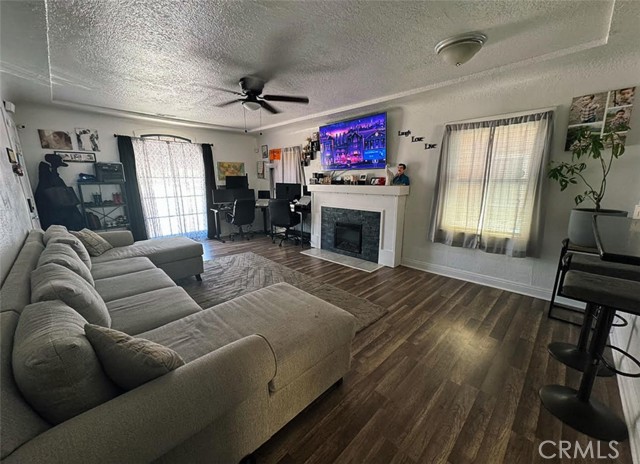 Detail Gallery Image 17 of 25 For 2748 N D St, San Bernardino,  CA 92405 - 2 Beds | 1 Baths
