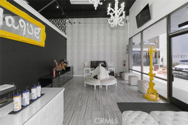 13041 Victory, Valley Glen CA: https://media.crmls.org/medias/bb780fb8-5d90-4f7a-bdb0-b491f2658457.jpg