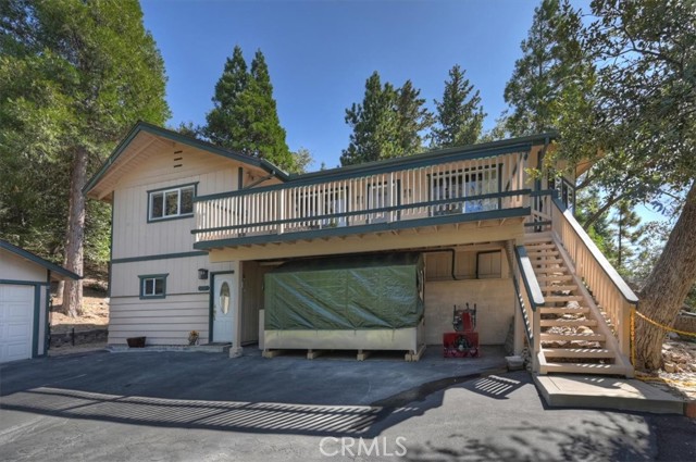 815 Chamois, Crestline, CA 92325