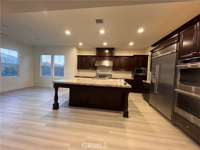 Detail Gallery Image 5 of 24 For 7514 Camino Minero, Carlsbad,  CA 92009 - 5 Beds | 4/1 Baths