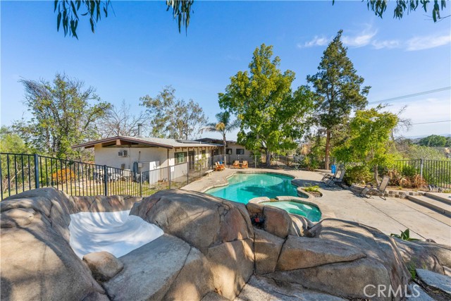 Detail Gallery Image 25 of 27 For 15720 Golden Star Ave, Riverside,  CA 92506 - 4 Beds | 3 Baths