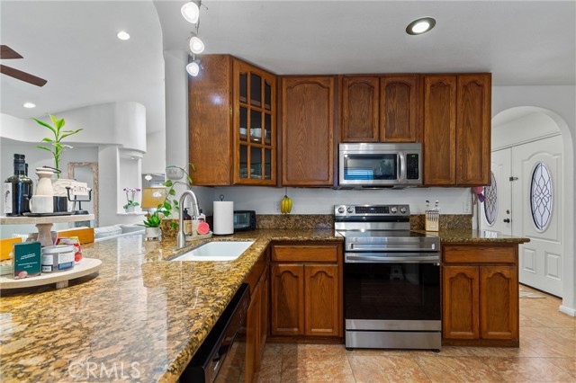 Detail Gallery Image 17 of 41 For 53965 Avenida Madero, La Quinta,  CA 92253 - 3 Beds | 2/1 Baths