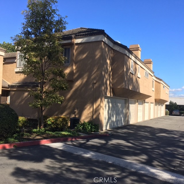 7911 Woodlake Drive #77