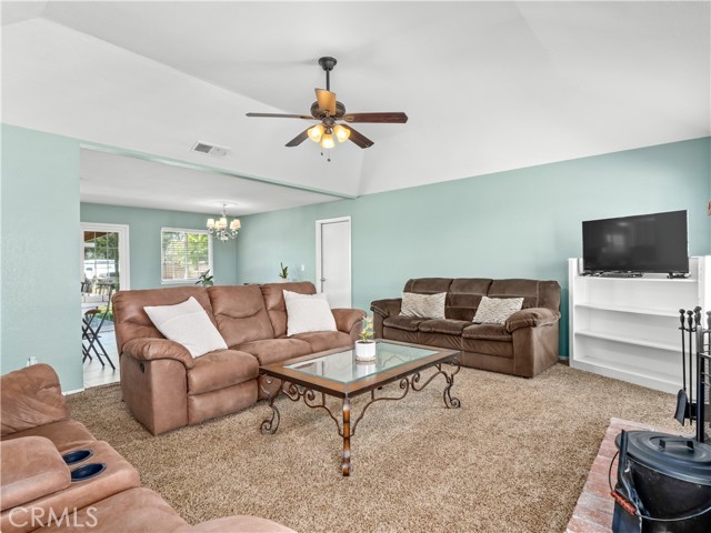 Detail Gallery Image 19 of 45 For 21784 Elmwood Rd, Madera,  CA 93638 - 3 Beds | 2 Baths
