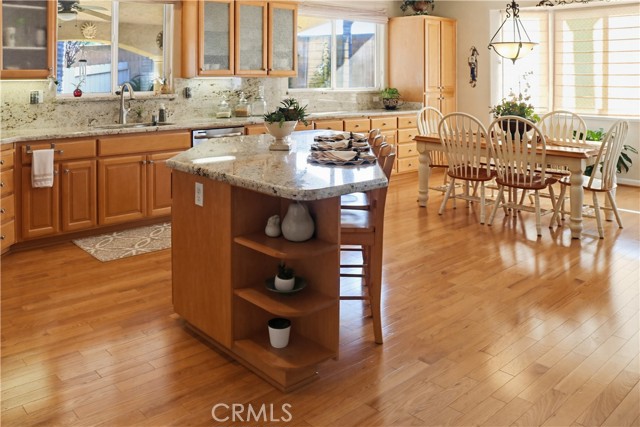 Detail Gallery Image 2 of 50 For 4201 Crown Valley, Modesto,  CA 95356 - 3 Beds | 2/1 Baths