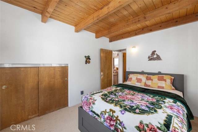 Detail Gallery Image 14 of 38 For 32947 Squirrel Ln, Arrowbear,  CA 92308 - 2 Beds | 2 Baths