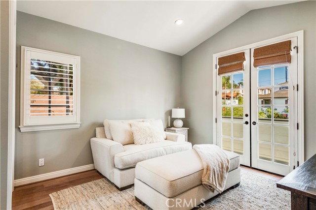 595 35th Street, Manhattan Beach, California 90266, 6 Bedrooms Bedrooms, ,4 BathroomsBathrooms,Residential,Sold,35th,SB22117644