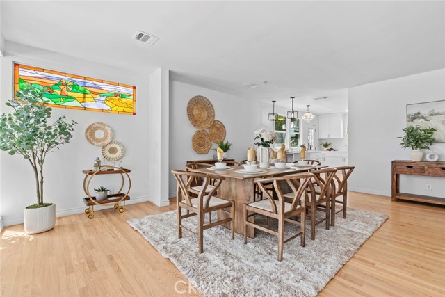Detail Gallery Image 21 of 68 For 6454 Baird Ave, Reseda,  CA 91335 - 4 Beds | 2/1 Baths