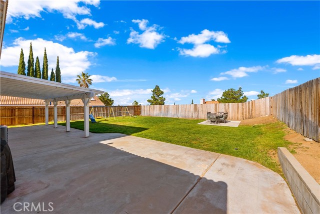 Detail Gallery Image 23 of 32 For 39330 Beacon Ln, Palmdale,  CA 93551 - 3 Beds | 2/1 Baths