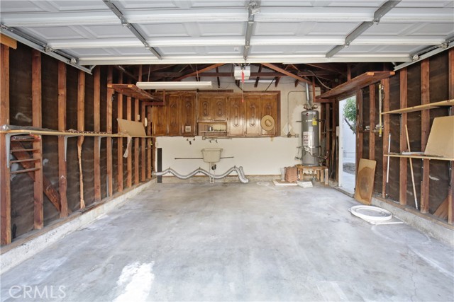 Image 40 of 45 For 9618 Samoline Avenue