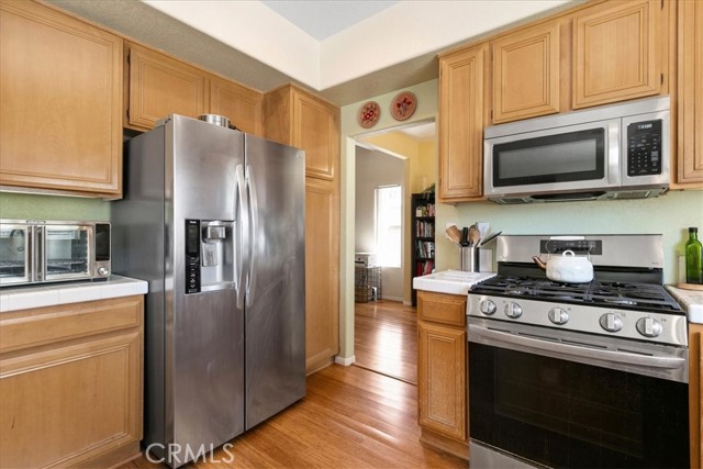 Detail Gallery Image 4 of 33 For 1123 Brown Bear Trl, Beaumont,  CA 92223 - 3 Beds | 2/1 Baths