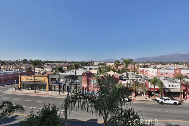 Living RM Balcony View