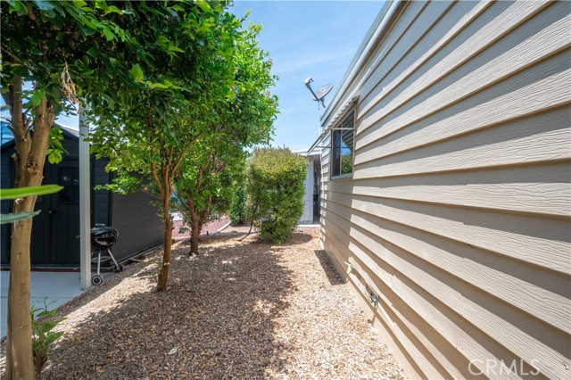 1400 S Sunkist Street, Anaheim CA: https://media.crmls.org/medias/bb807a5a-7be9-4542-897e-601c42f5e3eb.jpg