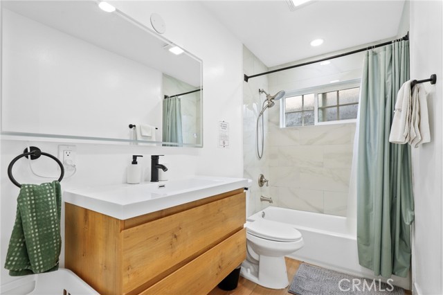 Detail Gallery Image 15 of 36 For 315 S Garnsey St, Santa Ana,  CA 92701 - – Beds | – Baths